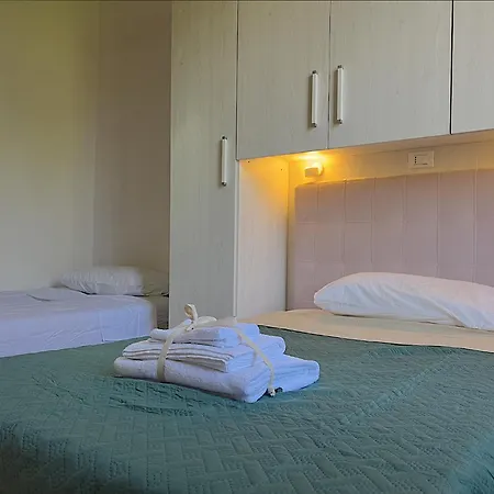 Hébergement de vacances Cozy House With Bikes And Free Parking Near *